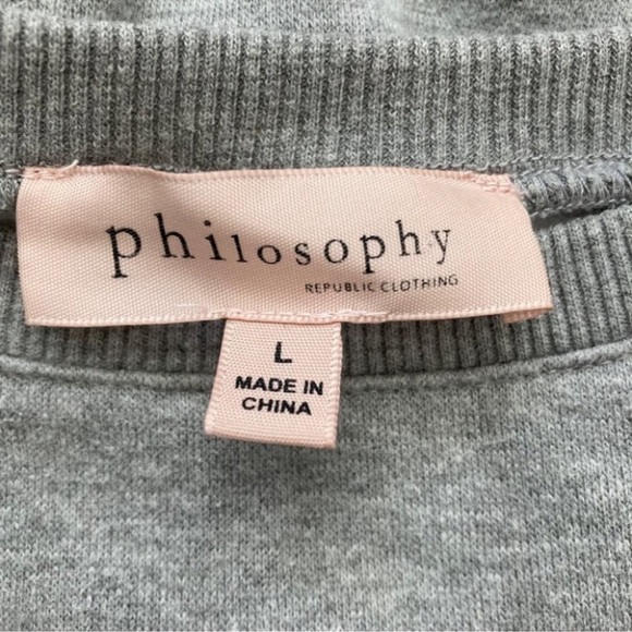 Philosophy Gray Crewneck Pullover Sweatshirt Velvet Embellished Sleeve SZ L - Picture 5 of 8